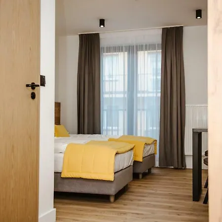 17 Homestay *