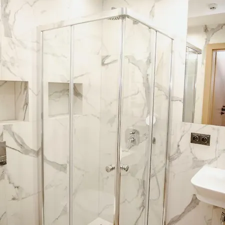 17 Homestay szállás